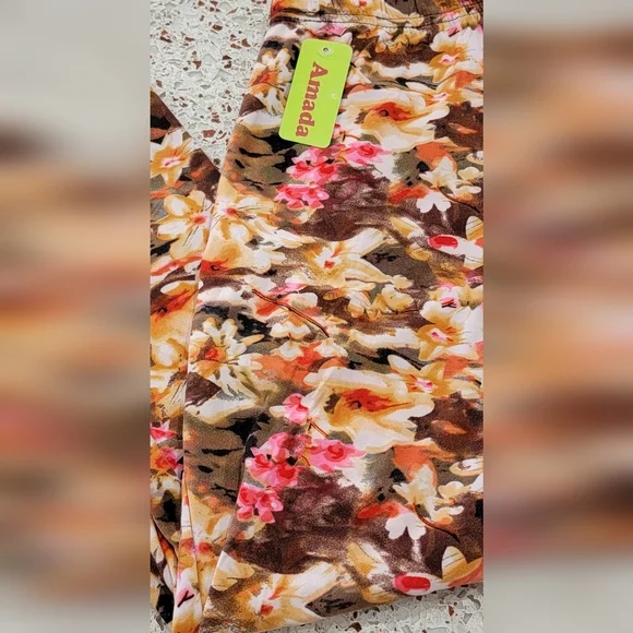 AMADA Free Size Leggings - Picture 5 of 5